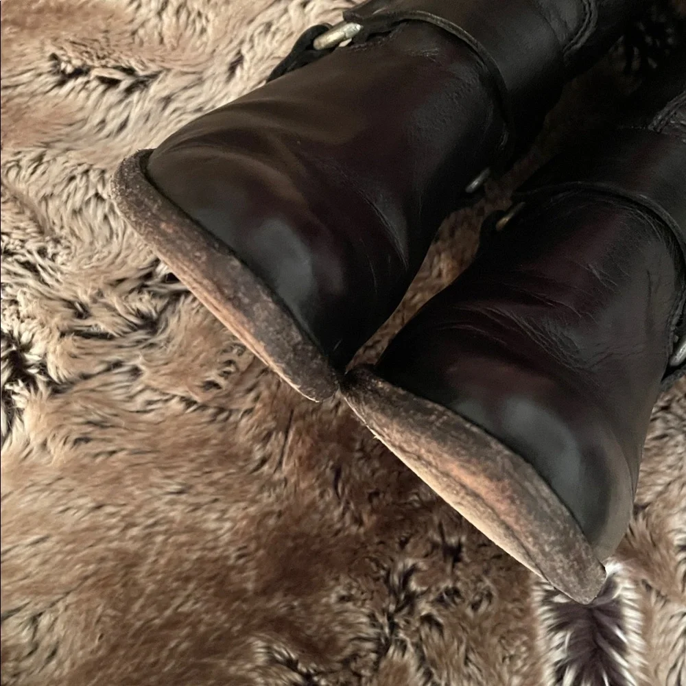 Frye Tabitha Harness Short Block-Heel Booties size 5.5